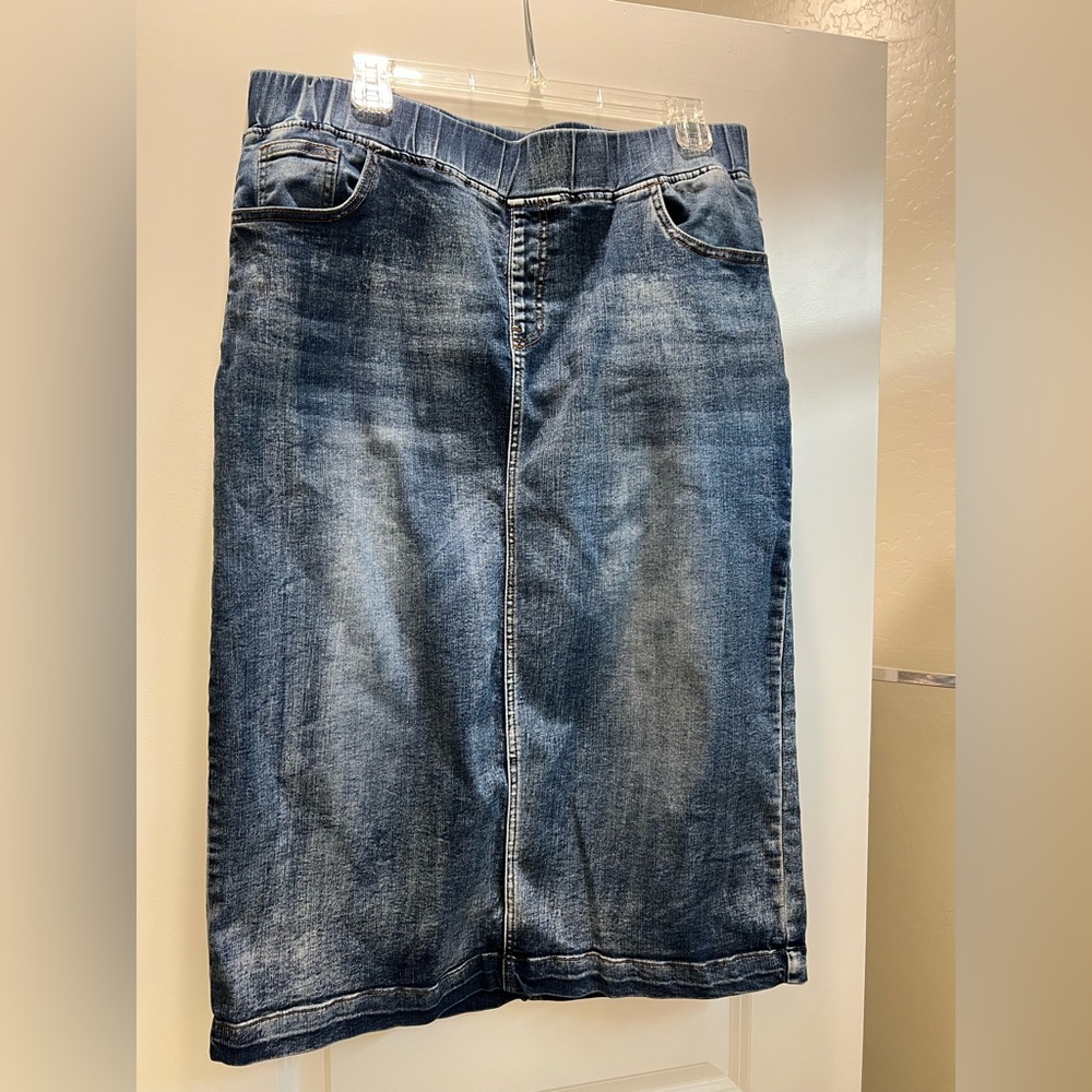 31” nuggles denim skirt